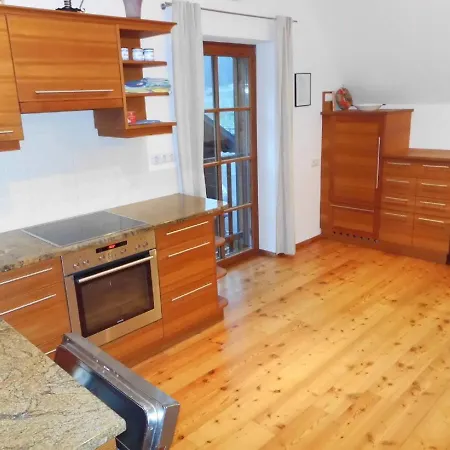 Soghaeusl Semesterbostad